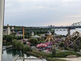 Titan (La Ronde)