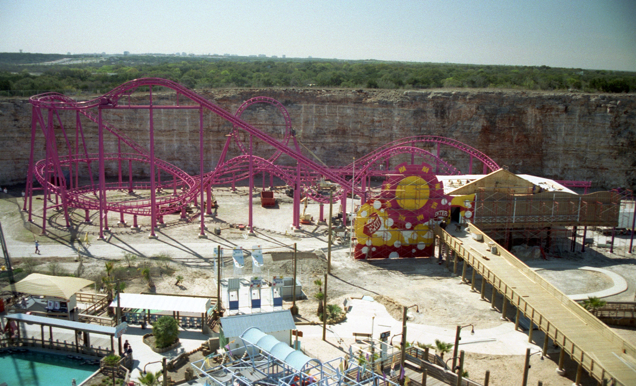 The Joker s Revenge Six Flags Wiki Fandom