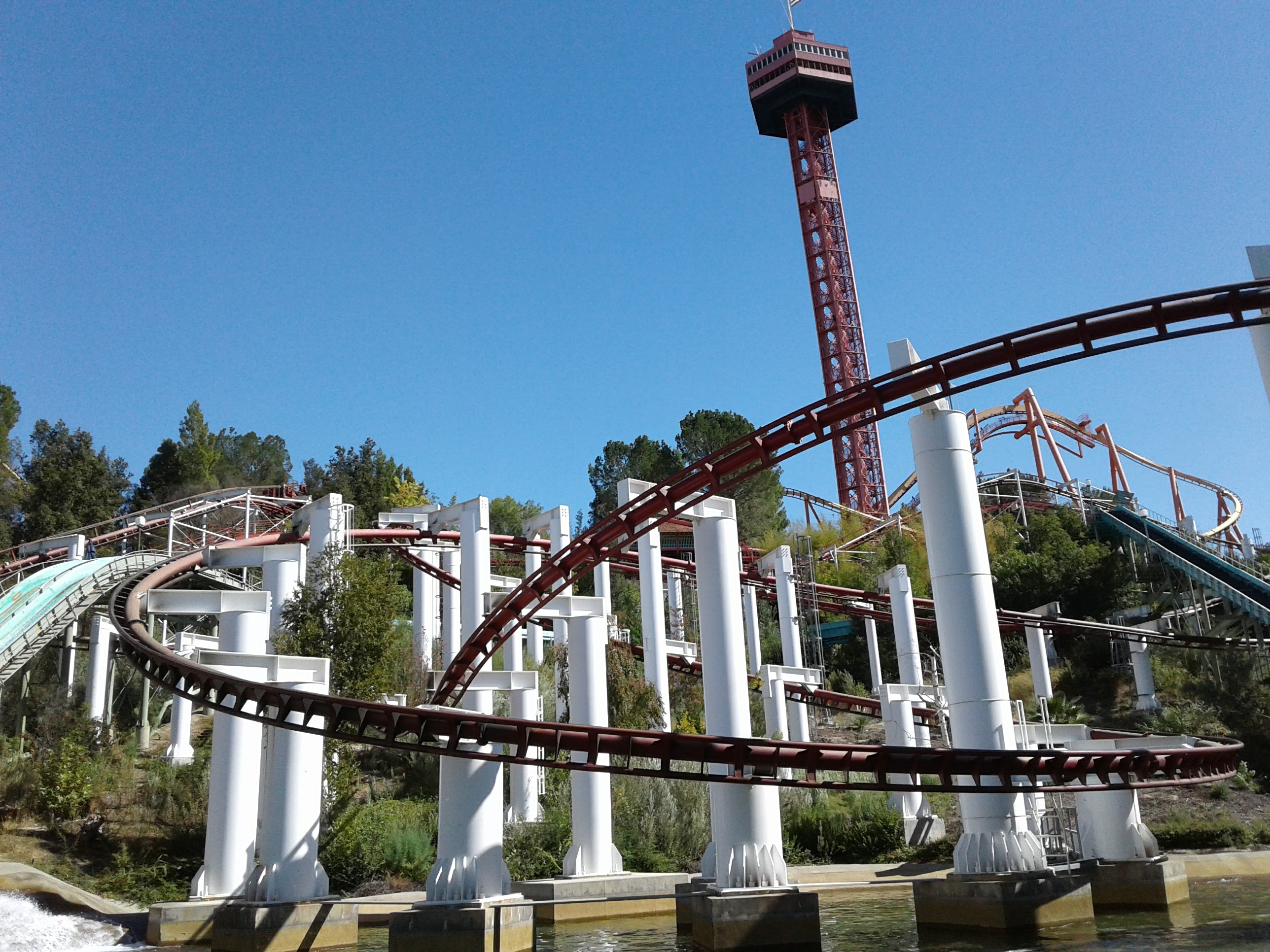 Ninja (Six Flags Magic Mountain) | Six Flags Wiki | Fandom