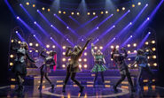 Najah Hetsberger, Gianna Yanelli, Kelsie Watts, Krystal Hernández, Kay Sibal and Taylor Marie Daniel performing Ex-Wives