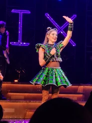 Photographed by @elizabethhamiltonofficial and @nellanationofficial on Instagram