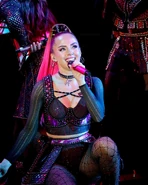 Photographed by @thetheatrelifestyle on Instagram