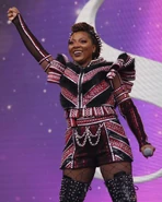 J22-S10 West End 60.jpg (173 KB) Anna as portrayed by Paisley Billings in the third West End production