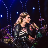 Photographed by @daynaransleyphoto on Instagram