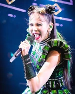 Photographed by @hahihopic on Twitter