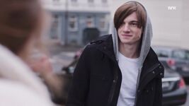 108WilliamLeaves.jpg (100 KB)