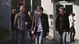 104WilliamFriends.jpg (121 KB)