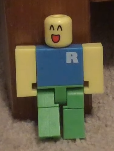 Lego Roblox Noob