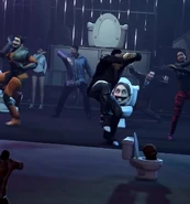 В Эпизоде 6, вместе с людьми