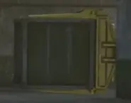 Клешня хватает ящик