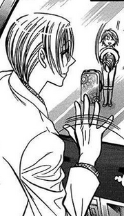 Yashiro looks at kyoko faraway.png