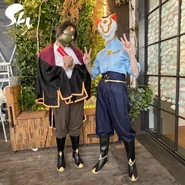 Sky assembly 20220730 costumes.png (5,4 MB) Participantes fazendo cosplay