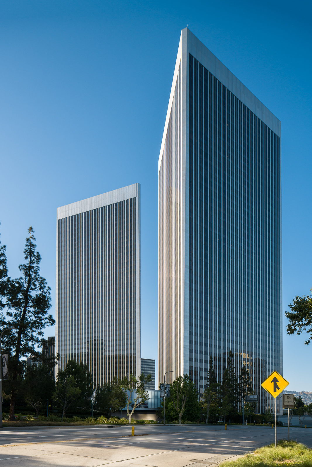 Century Plaza Towers, Skyscraper Wiki