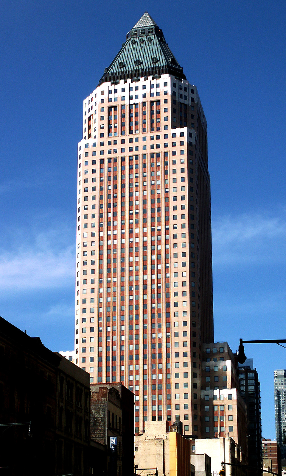 Westin Peachtree Plaza Hotel - Wikipedia