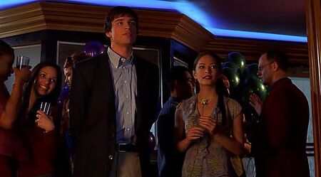 Clark and Lana (Smallville)15