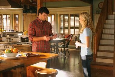 Clark & Kara (Smallville)2