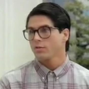 185px-Clarkkent-gerardchristopher