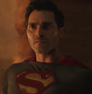 Image 2021-07-15 103033.png (103 KB) Tyler Hoechlin as General Zod (possessing Superman) in Superman & Lois (2021)