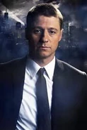 Ben-McKenzie-Gotham.jpg (6 KB) Ben McKenzie as a younger James Gordon in Gotham.