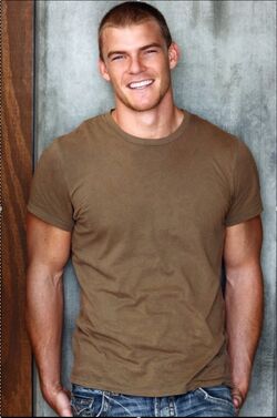 alan ritchson smallville