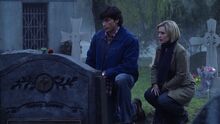 Chloe habla con Clark acerca de lo dificil que ha de ser "ser diferente".