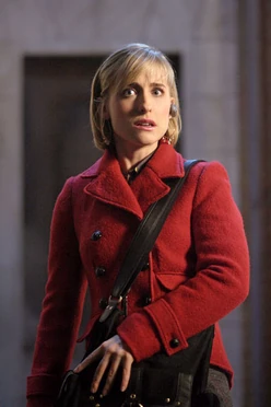 Chloe en la temporada 7.