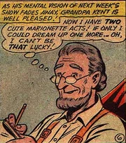 Hiram Kent as he appears in the comics.