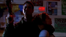 Smallville303 565.jpg (64 KB)