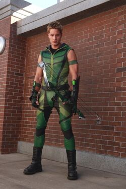 green arrow costume arrow