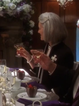 DinnerGuest14Crimson