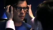 Lois gives present Clark a pair of glasses to conceal his identity in Homecoming