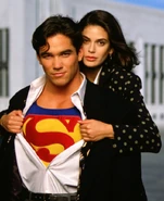 001.jpg (134 KB) Dean Cain and Teri Hatcher in Lois & Clark: The New Adventures of Superman.