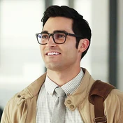 Clark Kent - Tyler Hoechlin