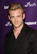 Actor-eric-johnson-arrives-at-the-entertainment-weekly-and-s