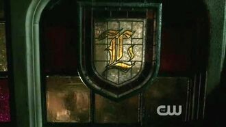 Luthor Family Crest