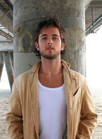 Justin Chatwin - Age, Family, Bio