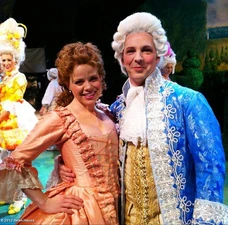 Megan Hilty and Sean Hayes