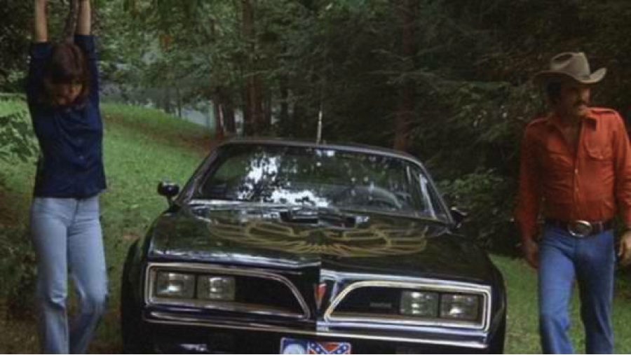 cb in the trans am in smokey and the bandit