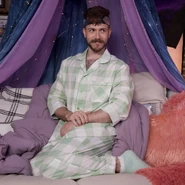 Tommy23sleep.jpg (123 KB) Tommy Bowe in Sleepover Live! in 2023