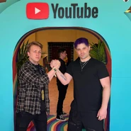 Shayne Topp with Damien Haas at Vidcon in 2023