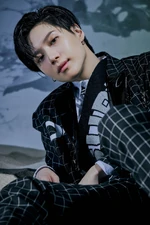 Taemin (Tiger Inside) 2.png (1.68 MB)