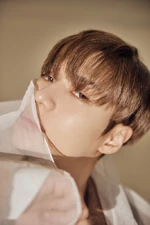 Taemin (Move-ing) 3.png (592 KB)