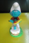 Painter´s figure from kinder smurfprise