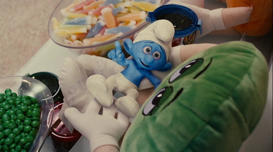 smurfette and grouchy smurf