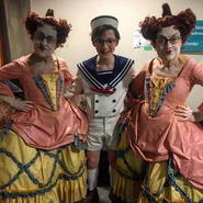 Louis robbinses.jpg (137 KB) With Louis Hynes and Jacqueline Robbins.