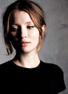 Emily browning