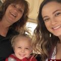 Presley Smith, Paige Linquist (her mom), and Penny Lindquist (her grandma).