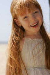 300full-mackenzie-brooke-smith-2.jpg