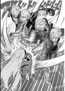 K' using Chain Drive on Kula Diamond in The King of Fighters: A New Beginning...