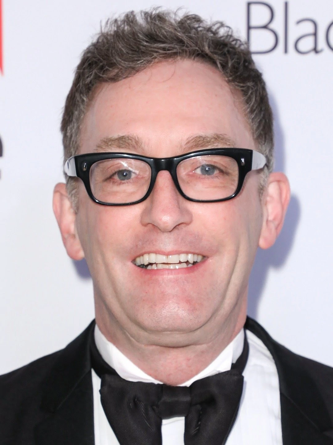 Tom Kenny Says Happy Birthday to Talking Hank of “Talking Tom and